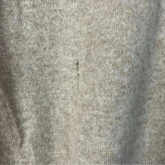 525 America Camel Brown V Neck Cashmere Sweater M - Picture 6 of 6